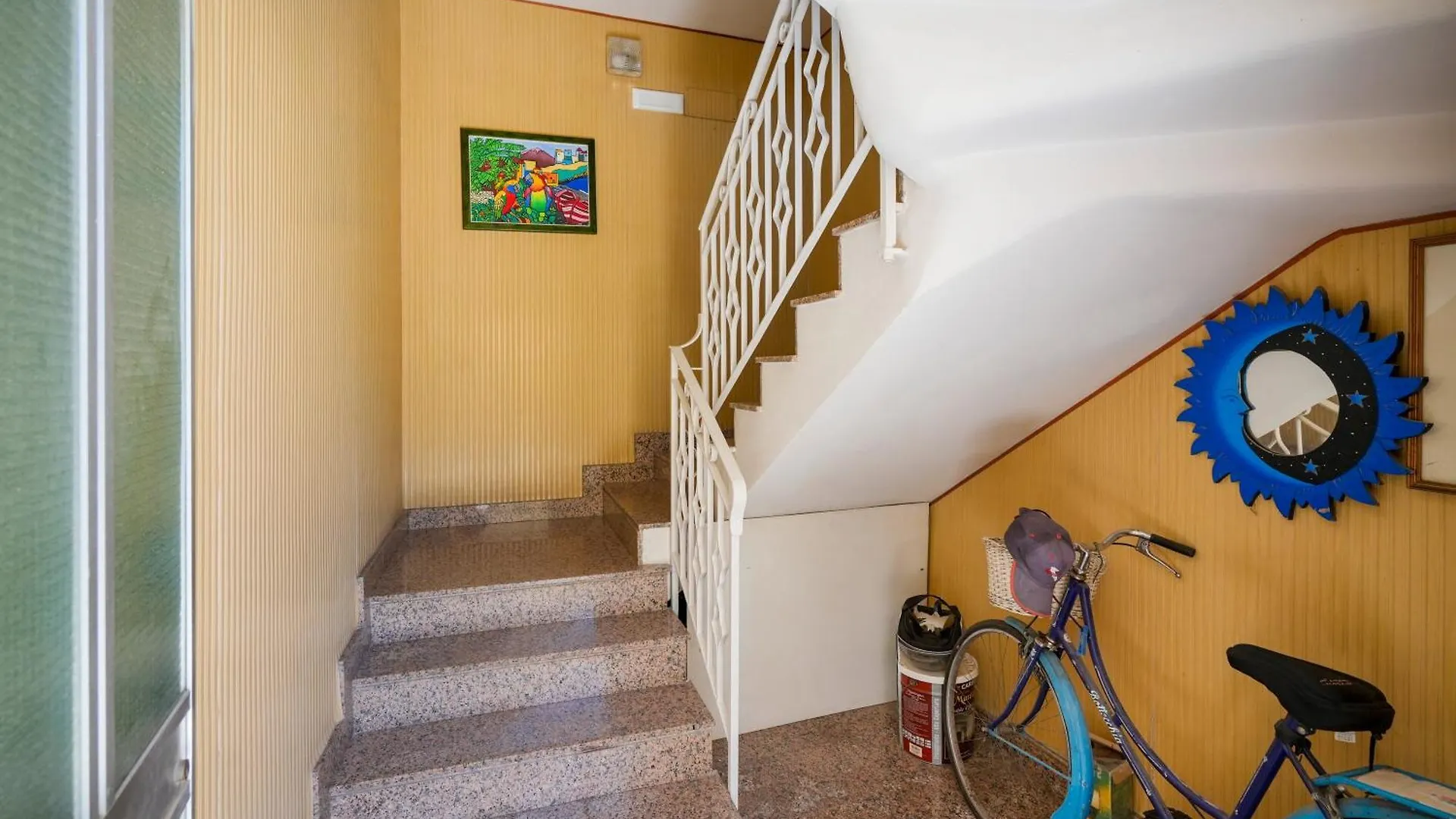 Casa - Merlino Bari 0*,