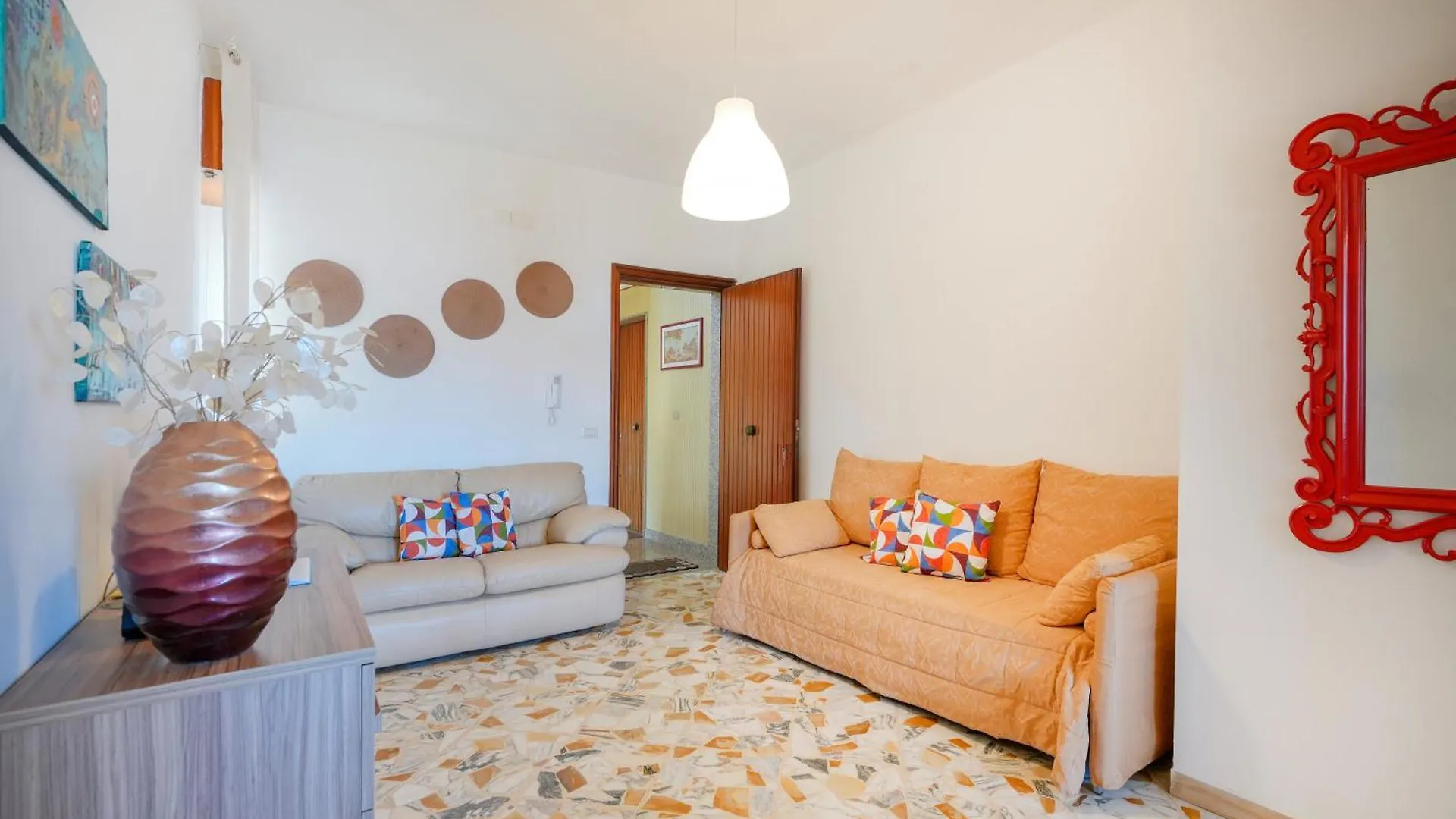 Casa - Merlino Bari 0*,
